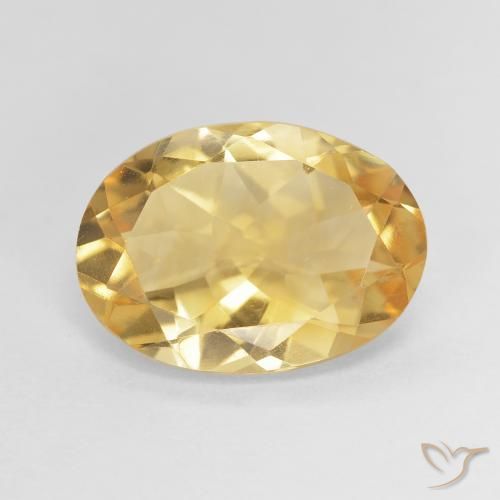 4.28ct Natural Medium Light-Golden Citrino, oval, VVS-VS