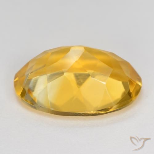Citrino Dourado médio Natural 4.83ct, oval, VVS-VS