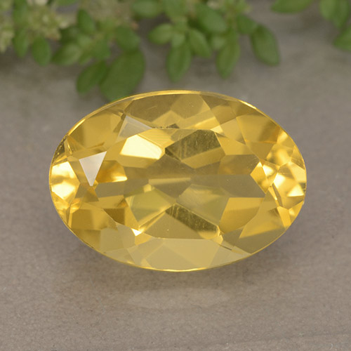 Citrino amarelo natural 5,55ct, corte oval, VVS-VS