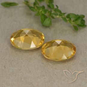Pedras preciosas de Citrino Dourado Médio-claro natural de 4.59 ct, oval, VVS-VS