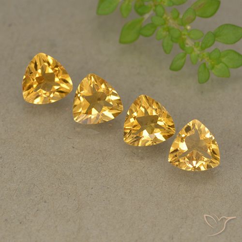 2.63ctw Natural ouro brilhante Citrino, Trilhão, VVS-VS