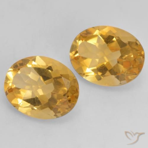 Pedras preciosas de Citrino Dourado Médio-escuro natural de 3.20 ct, oval, VVS-VS