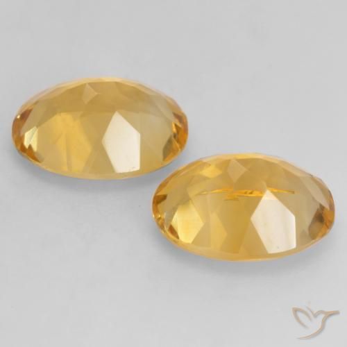 Pedras preciosas de Citrino Dourado Médio-escuro natural de 3.20 ct, oval, VVS-VS