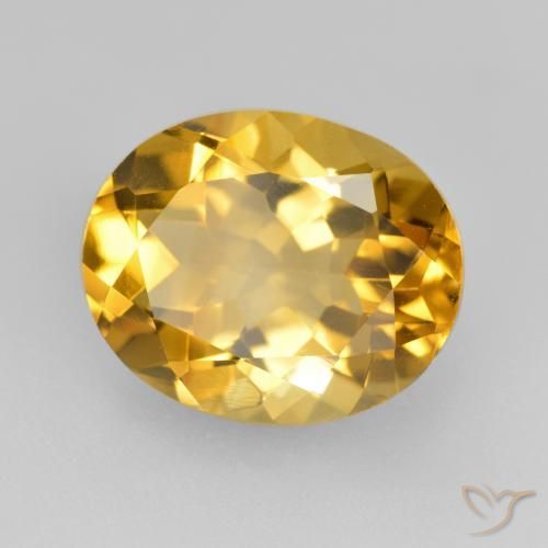 Citrino Dourado Médio-claro Natural 4.77ct, oval, VVS-VS