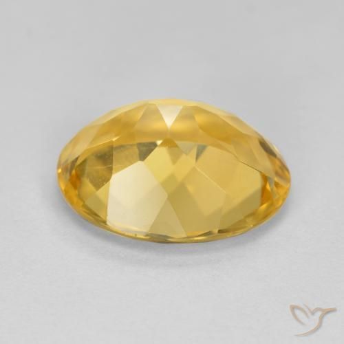 Citrino Dourado médio Natural 3.80ct, oval, VVS-VS