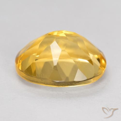 Citrino Dourado Médio-escuro Natural 4.57ct, oval, VVS-VS