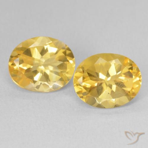 6.60ctw Natural Dourado Citrino, oval, VVS-VS