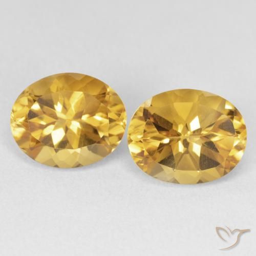 7.40ctw Natural Dourado Citrino, oval, VVS-VS