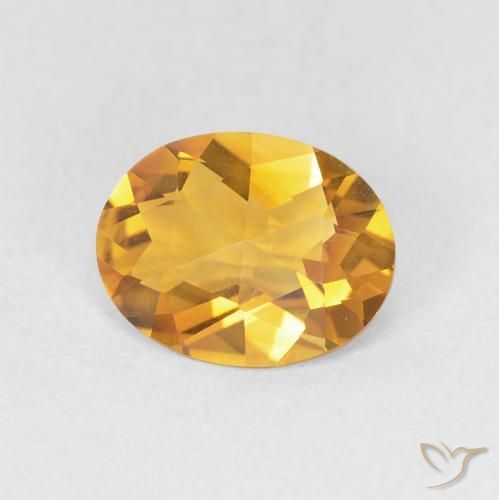 Citrino Medium Light-Golden Natural 1.38ct, oval, VVS