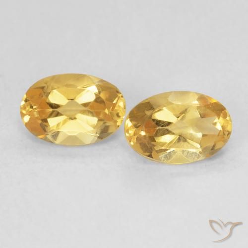 0.90ctw Natural Dourado Citrino, oval, VVS-VS