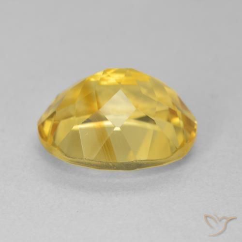 Citrino Dourado médio Natural 4.62ct, oval, VVS-VS
