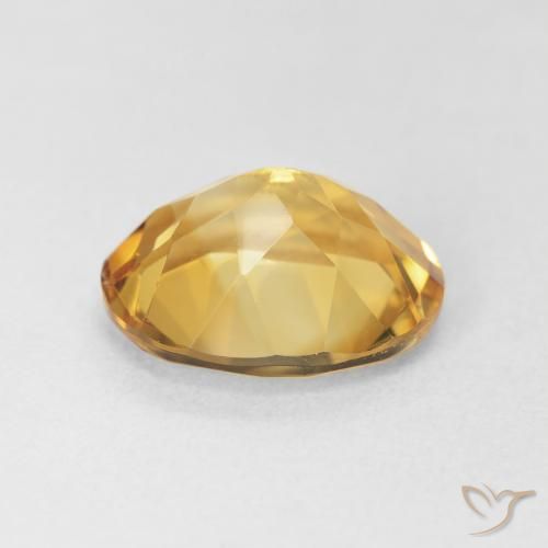 Citrino Medium Light-Golden Natural 3.88ct, oval, VVS