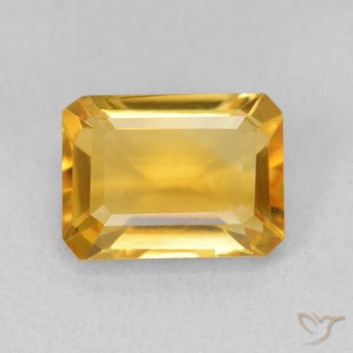 1.54ct Natural Medium Light Orange-Gold Citrino, Corte Esmeralda, VVS