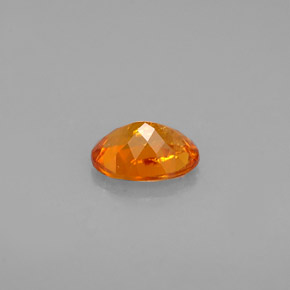 Clinohumita Amarelo alaranjado Natural 0.60ct, Corte Oval, VS-SI
