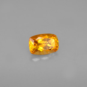 Clinohumita laranja natural 0,58ct, almofada cortada, VS-SI