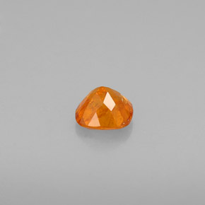 Clinohumita Amarelo alaranjado Natural 0.48ct, Almofada cortada, VS-SI