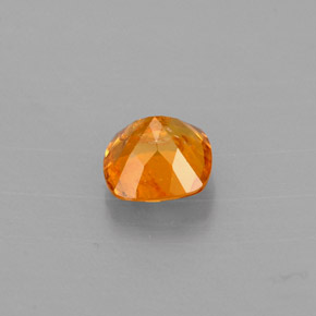 Clinohumita laranja natural 0,60ct, almofada cortada, VS-SI