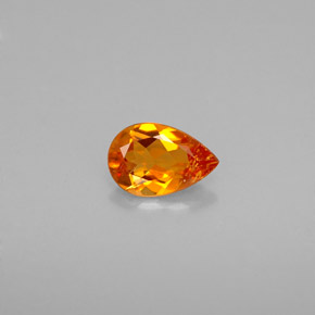 Clinohumita laranja natural 0,41ct, formato de pêra, VS
