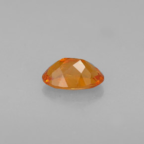 Clinohumita Amarelo alaranjado Natural 0.64ct, Corte Oval, VS-SI