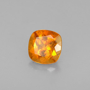Clinohumita Amarelo alaranjado Natural 0.41ct, Almofada cortada, VS