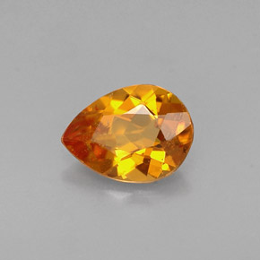 Clinohumita Amarelo alaranjado Natural 0.54ct, Formato de pêra, VVS-VS