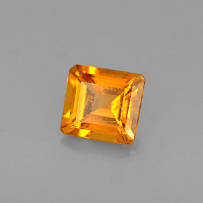 Clinohumita Amarelo alaranjado Natural 0.49ct, Corte Esmeralda, VS