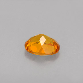 Clinohumita laranja natural 0,41ct, corte oval, VS