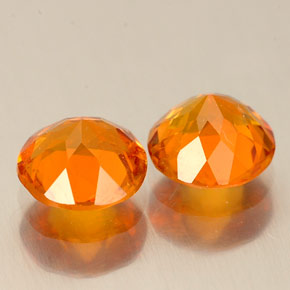 Pedras preciosas de clinohumita laranja natural de  ct, corte redondo, VS-SI