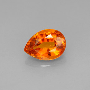 Clinohumita amarelo alaranjado natural 1,62ct, formato de pêra, SI