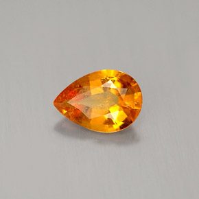 Clinohumita laranja natural 0,74ct, formato de pêra, VS-SI