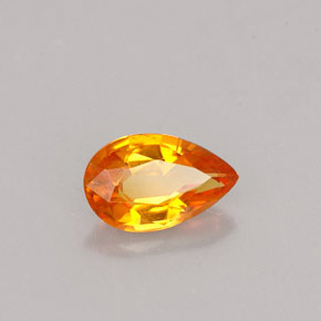 Clinohumita Amarelo alaranjado Natural 0.58ct, Formato de pêra, VS