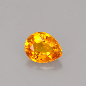 Clinohumita Amarelo alaranjado Natural 0.75ct, Formato de pêra, VS-SI