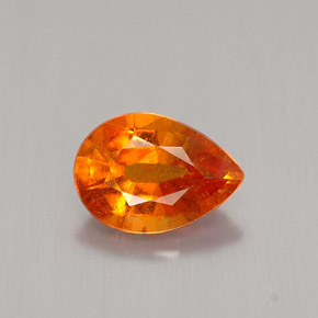 Clinohumita laranja natural 0,98ct, formato de pêra, VS-SI