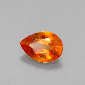 Clinohumita laranja natural 0,98ct, formato de pêra, VS-SI