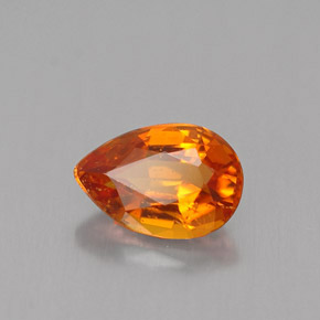 Clinohumita laranja natural 1,03ct, formato de pêra, VS-SI