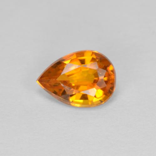 Clinohumita Laranja Profundo Natural 0,80ct, Formato de pêra, VS-SI