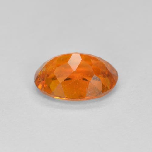 Clinohumita laranja natural 1,15ct, corte oval, SI