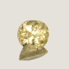 Diasporo de mudança de cor  natural 4,74ct, corte oval, VS-SI