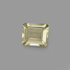 Diasporo de mudança de cor  natural 0,67ct, corte esmeralda, VS