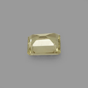 Diasporo de mudança de cor  natural 0,67ct, corte esmeralda, VS