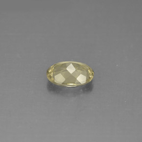 Diasporo de mudança de cor  natural 0,78ct, corte oval, VVS-VS