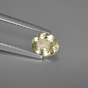 Diasporo de mudança de cor  natural 0,67ct, corte oval, VS