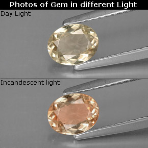 Diasporo de mudança de cor  natural 0,74ct, corte oval, VVS-VS