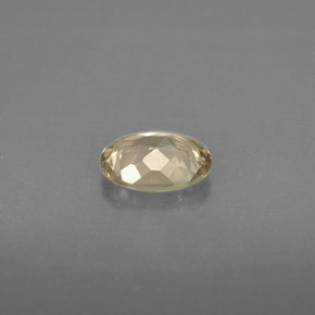 Diasporo de mudança de cor  natural 0,74ct, corte oval, VVS-VS