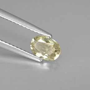 Diasporo de mudança de cor  natural 0,61ct, corte oval, VS