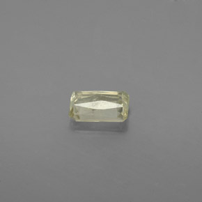 Diasporo de mudança de cor  natural 0,73ct, corte esmeralda, SI