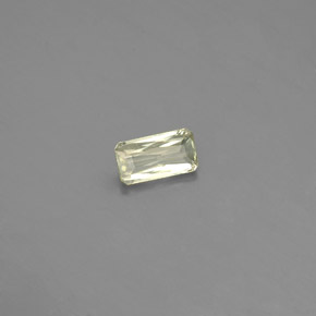 Diasporo de mudança de cor  natural 0,35ct, corte esmeralda, VS