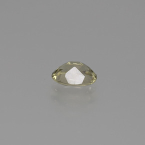 Diasporo de mudança de cor  natural 0,72ct, corte oval, VS