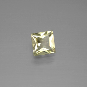 Diasporo de mudança de cor  natural 0,86ct, quadrado, VS