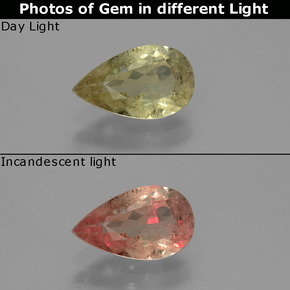 Diásporo com mudança de cor Verde/Rosa Natural 0.99ct, Formato de pêra, VS-SI